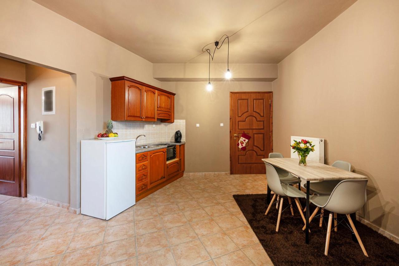 Deluxe Apartments By White Hills Arachova Exterior foto