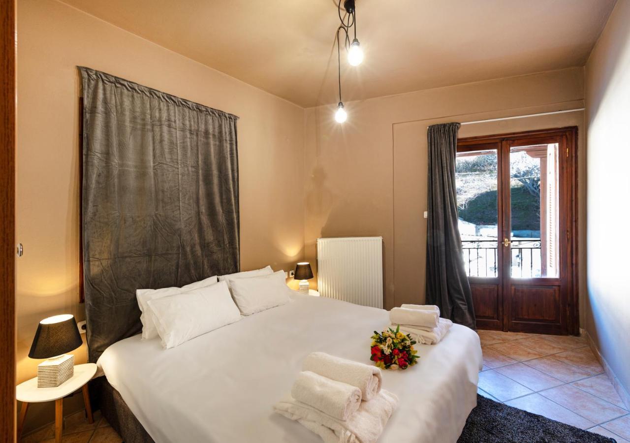 Deluxe Apartments By White Hills Arachova Exterior foto